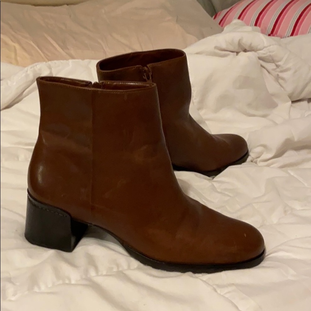 gianni bini size 10 booties